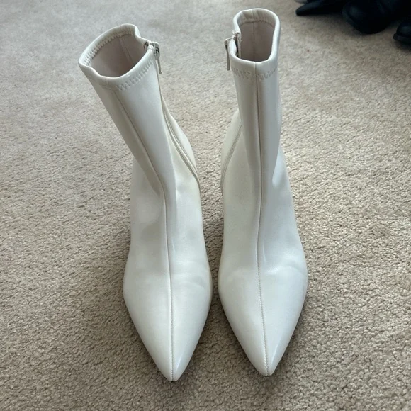 Elegant White Ankle Boots - Picture 2 of 4